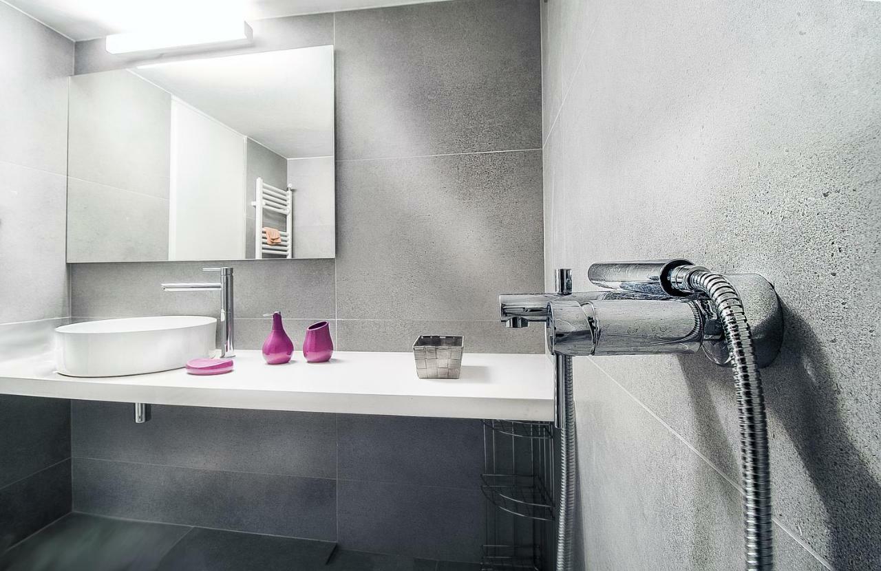 Luxurious 2Bedroom Flat Near Athens Center Atenas Exterior foto